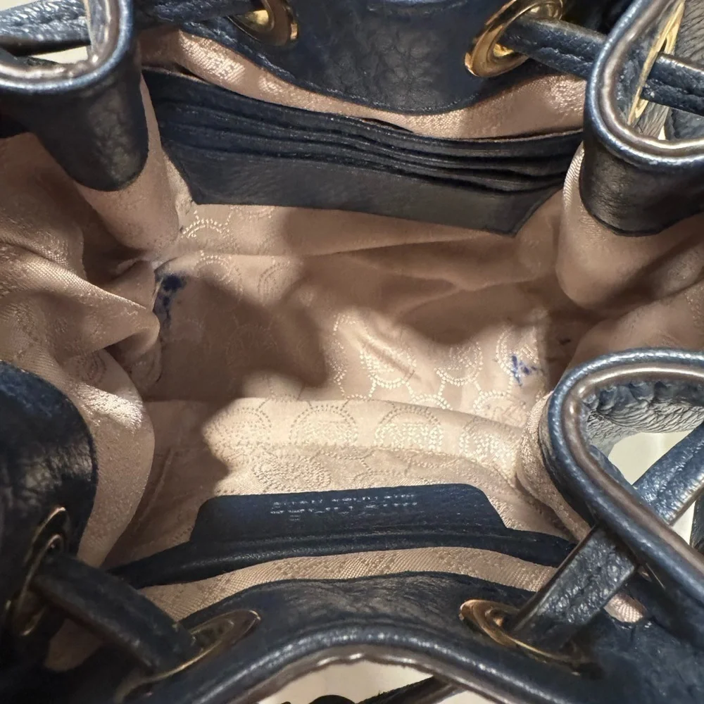 Michael Kors Jules Smartphone Drawstring Bag Navy